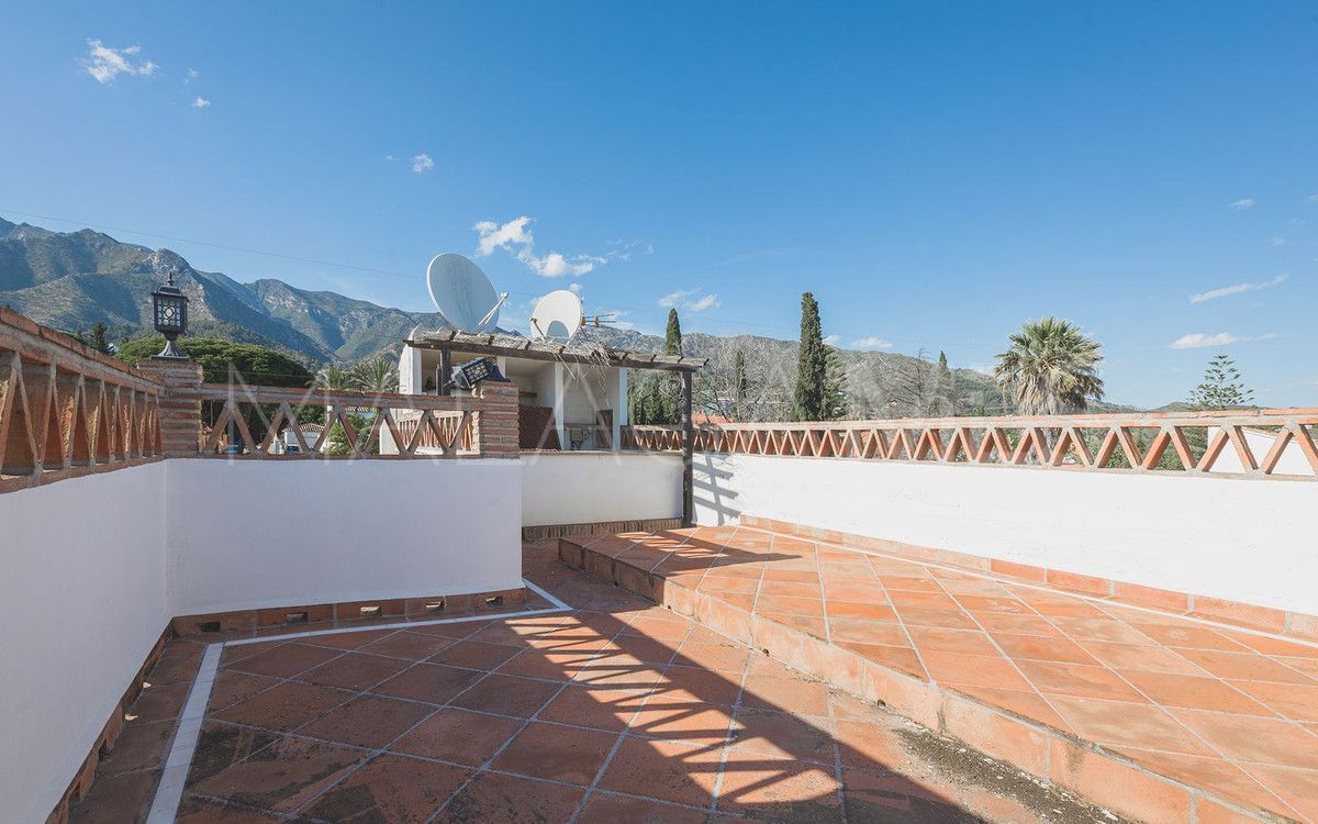 Villa for sale in Marbella City