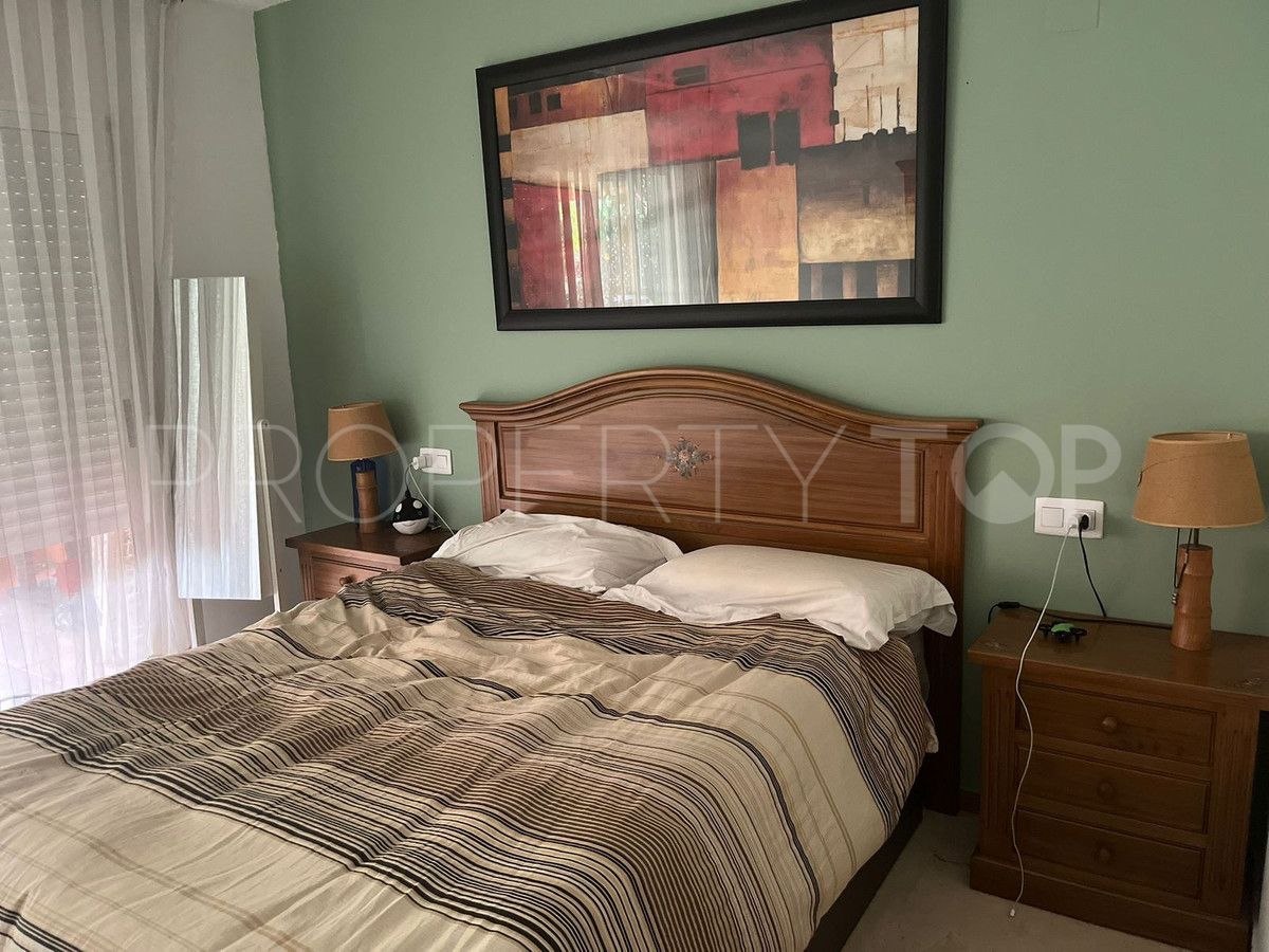 Comprar apartamento planta baja con 2 dormitorios en Guadalmina Alta
