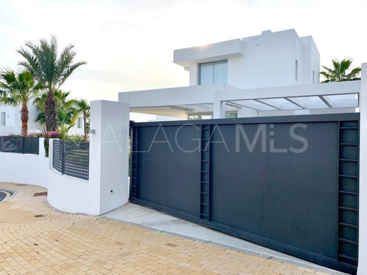 For sale villa in Rio Real with 5 bedrooms