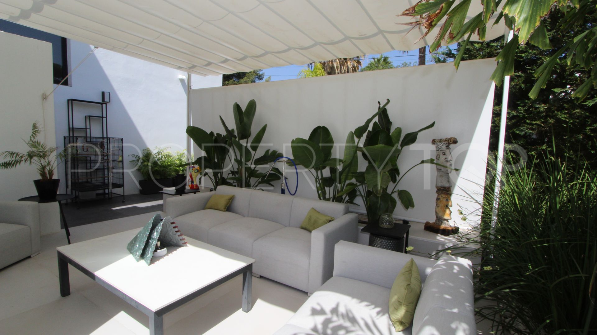 Nueva Andalucia semi detached villa for sale