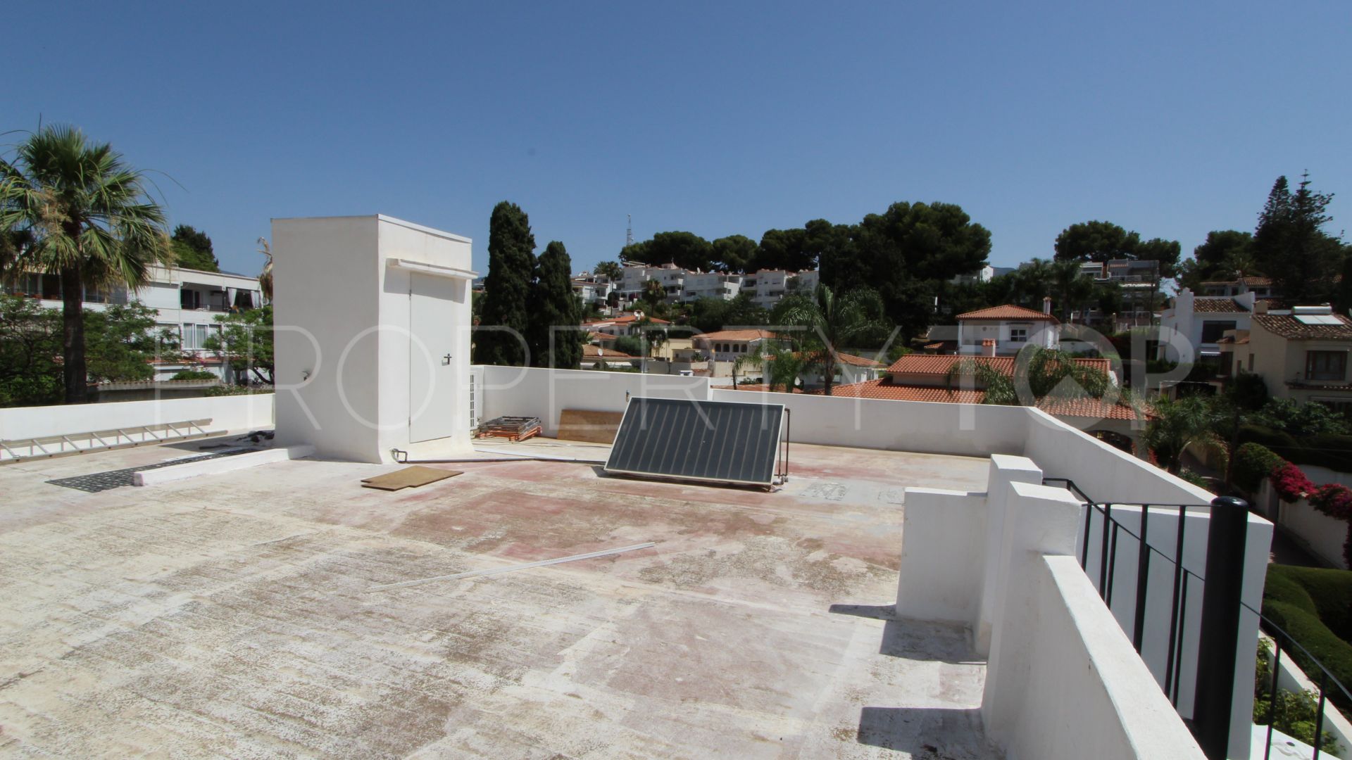 Nueva Andalucia semi detached villa for sale