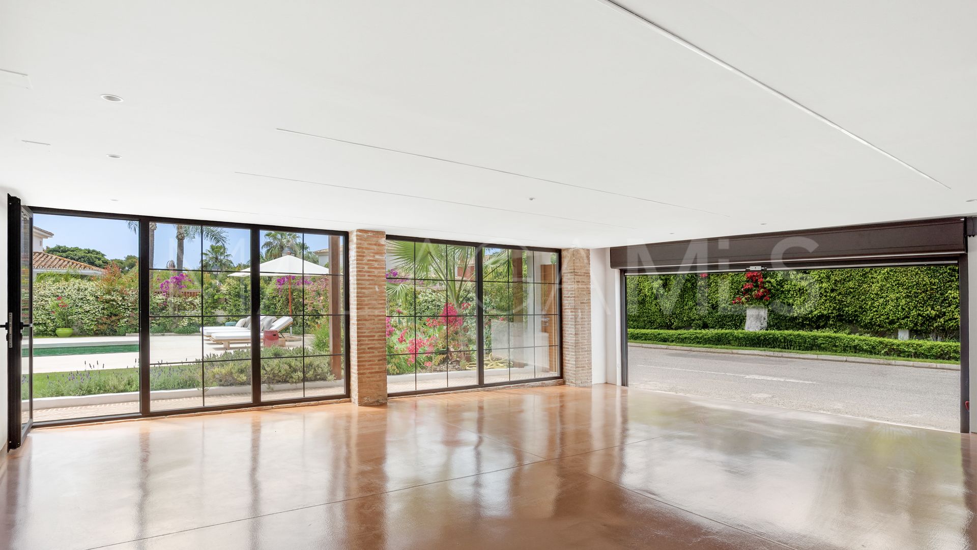 Villa for sale in Casasola