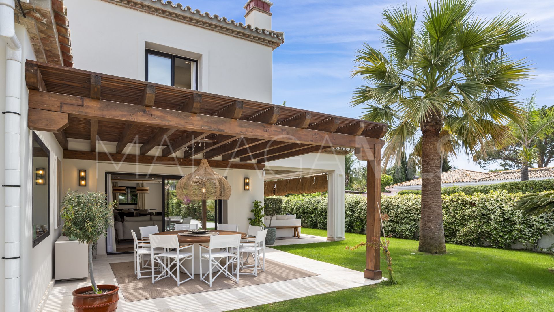 Villa for sale in Casasola