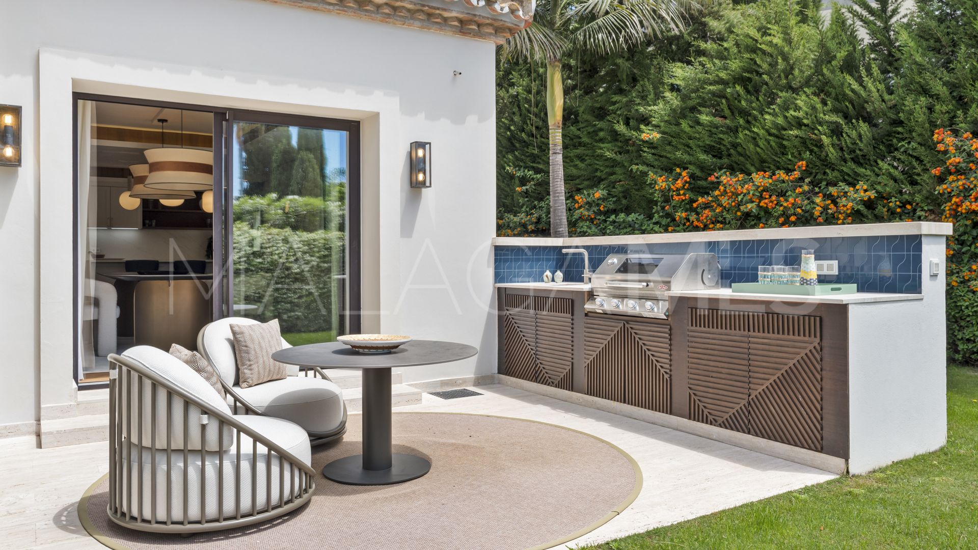 Villa for sale in Casasola