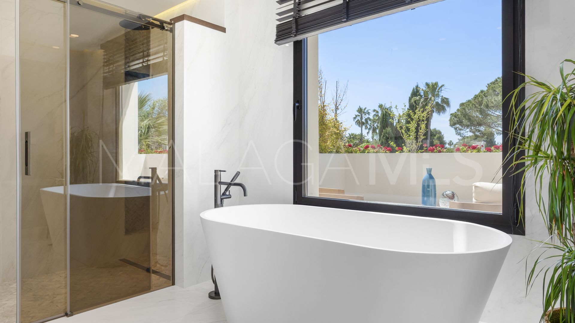 Villa for sale in Casasola
