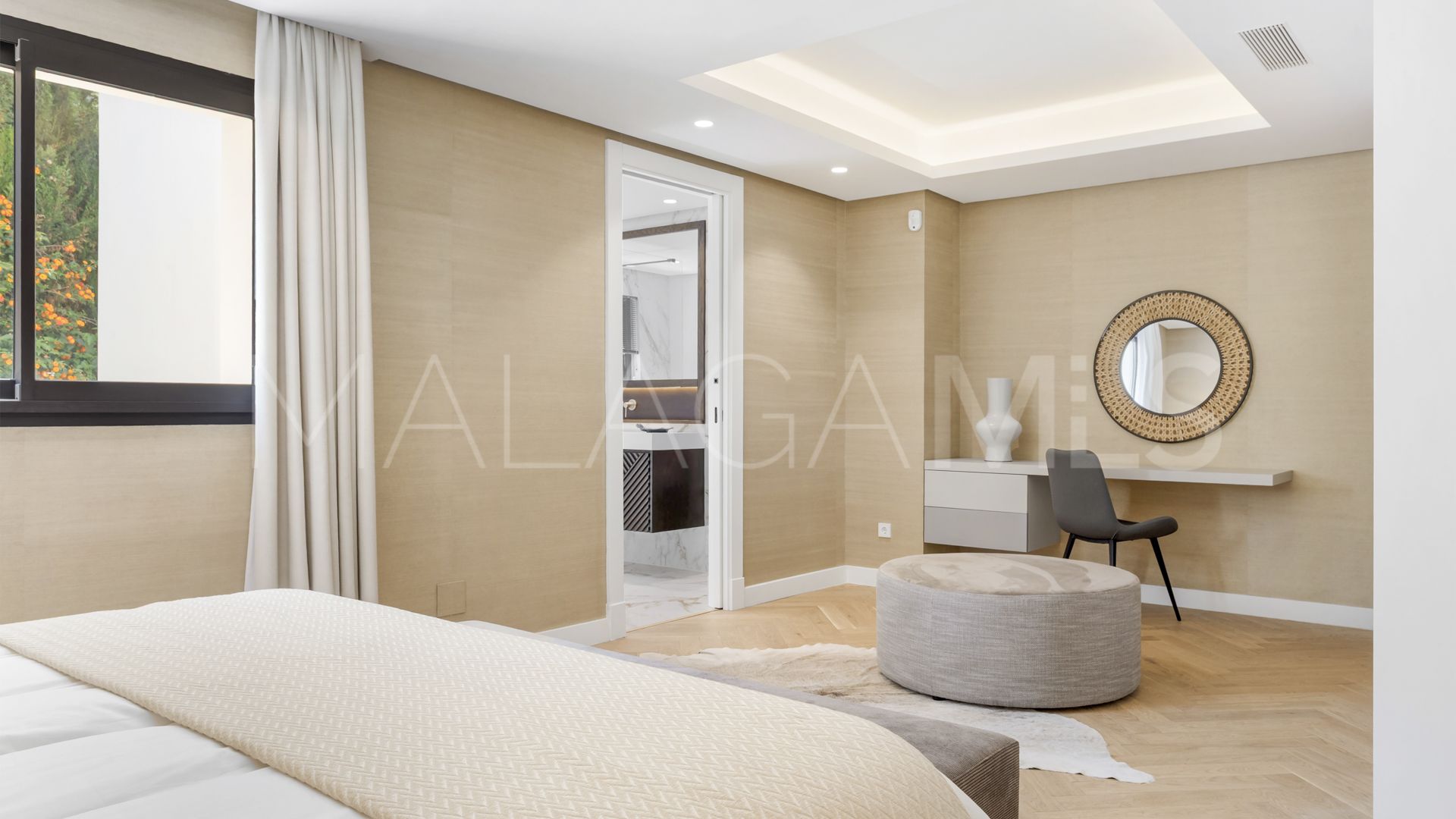 Villa for sale in Casasola