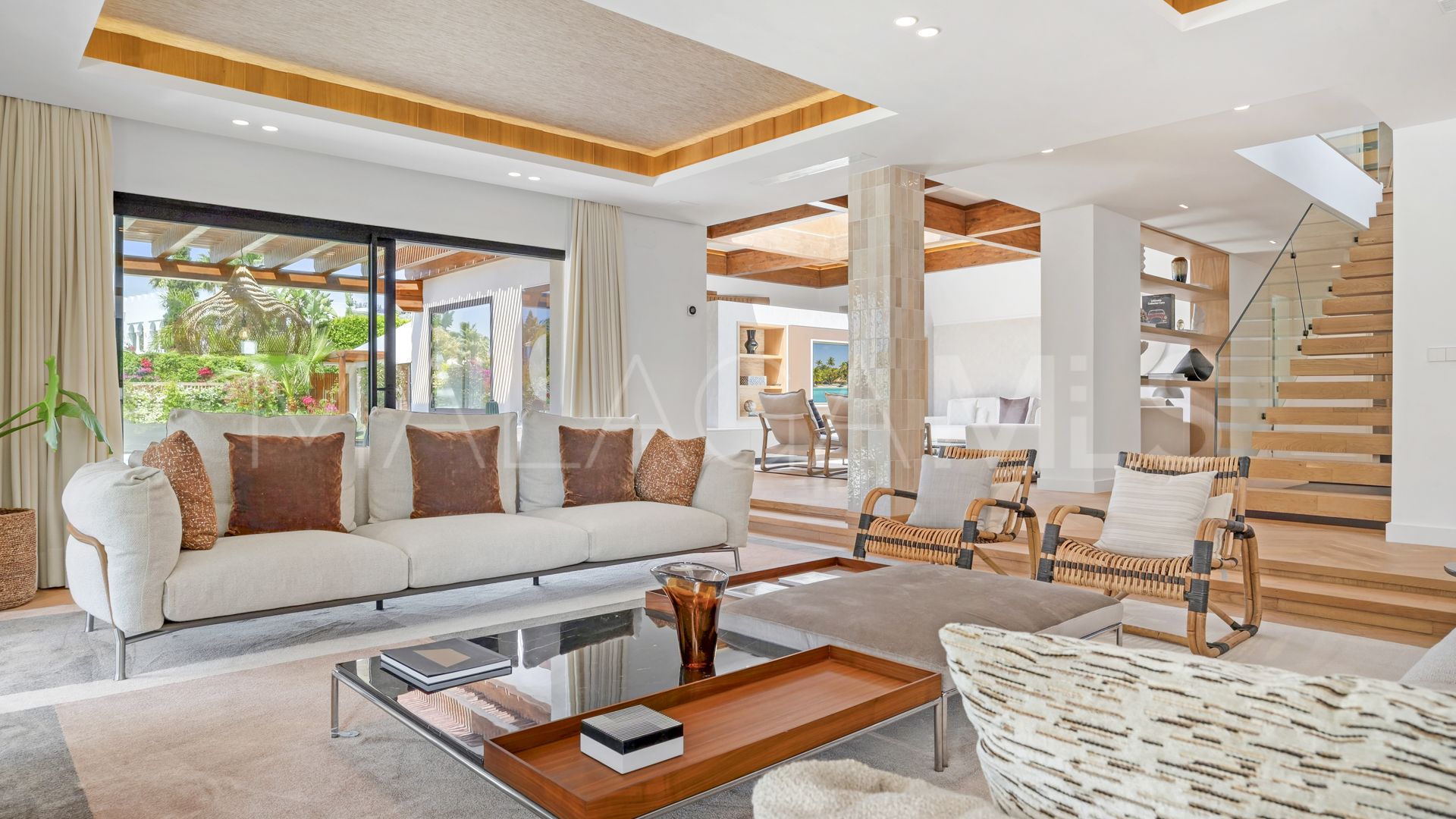 Villa for sale in Casasola