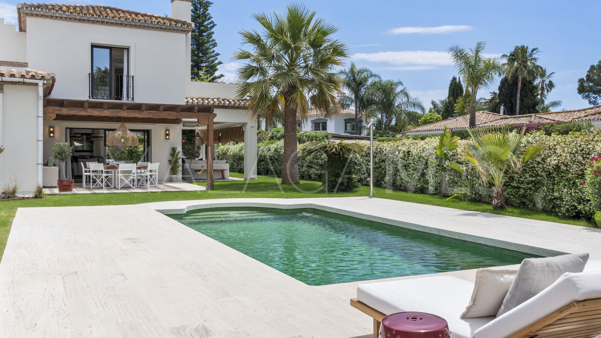 Villa for sale in Casasola