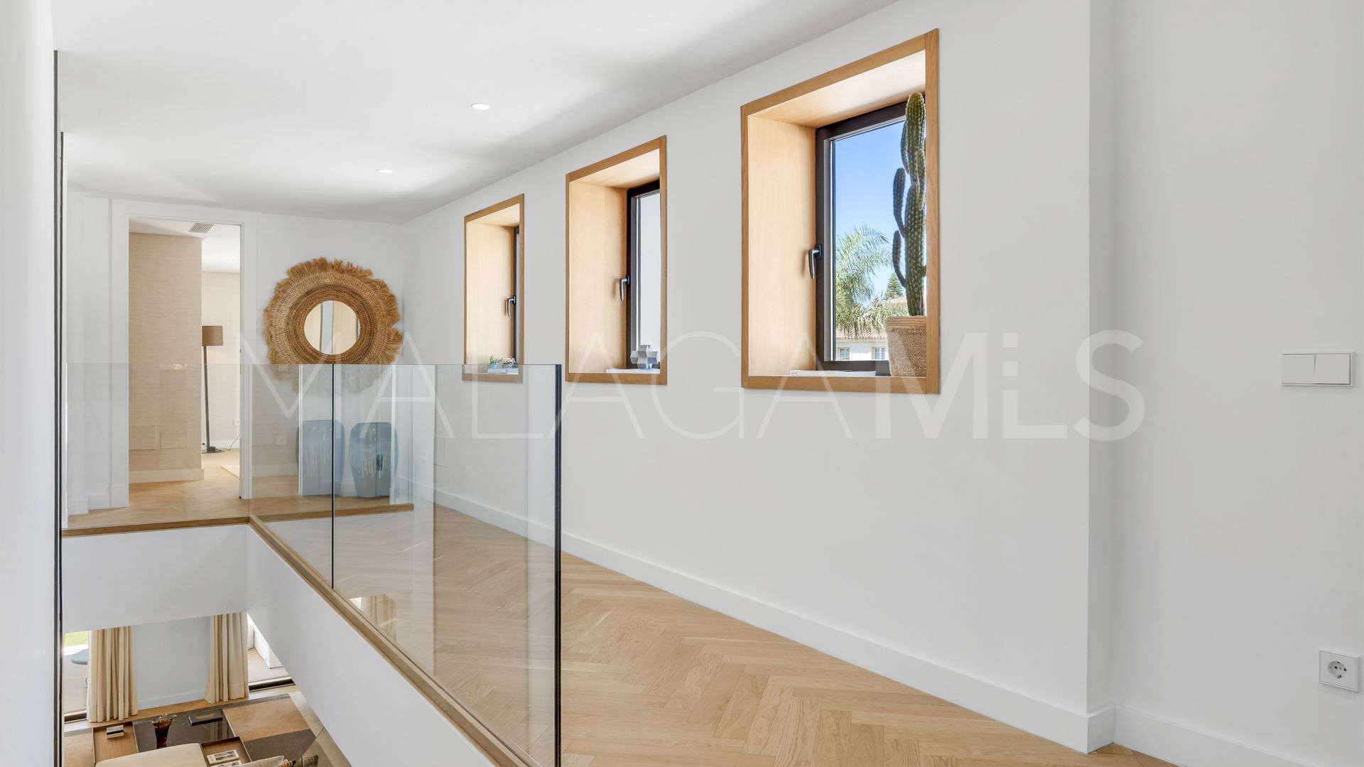 Villa for sale in Casasola