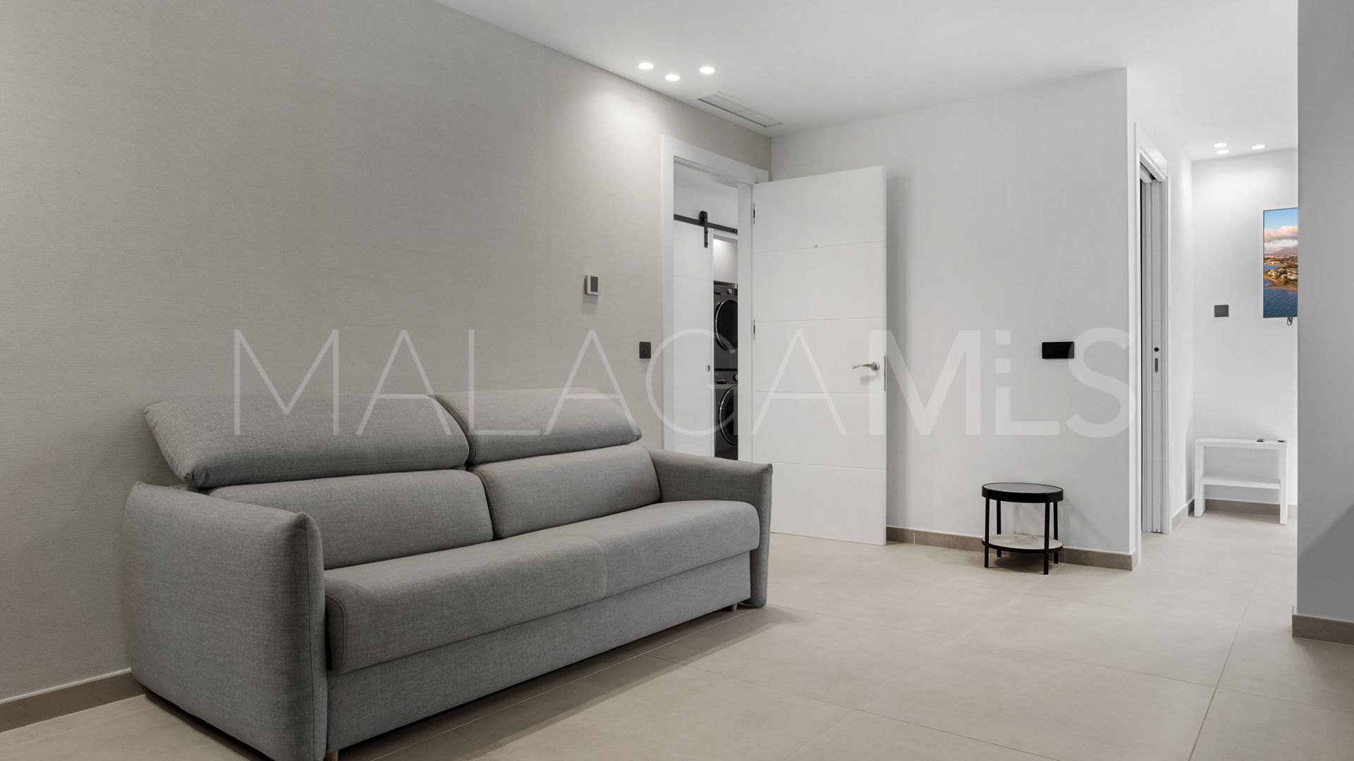 Villa for sale in Benahavis