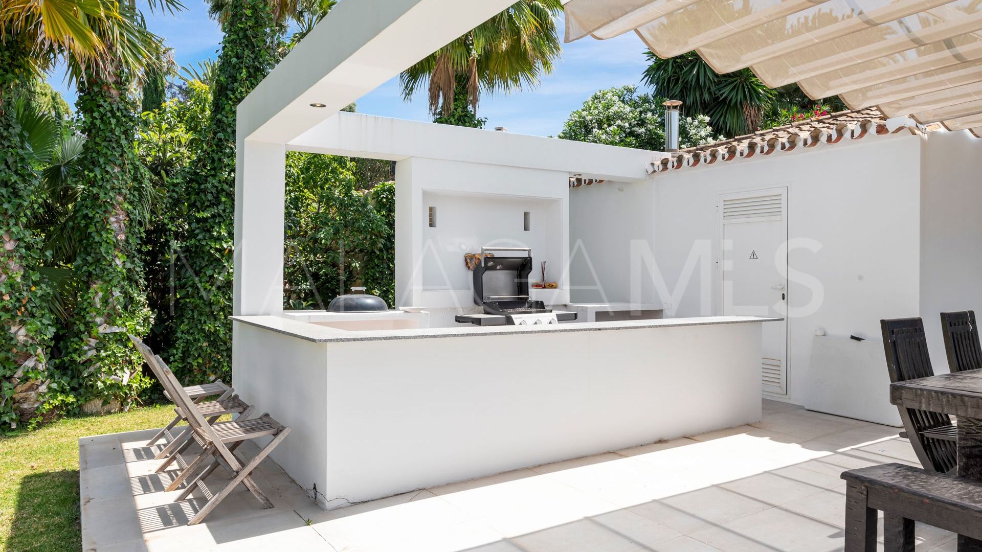 Villa for sale in Hacienda las Chapas