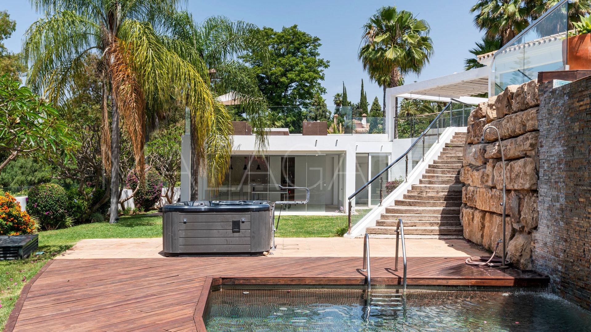 Villa for sale in Hacienda las Chapas