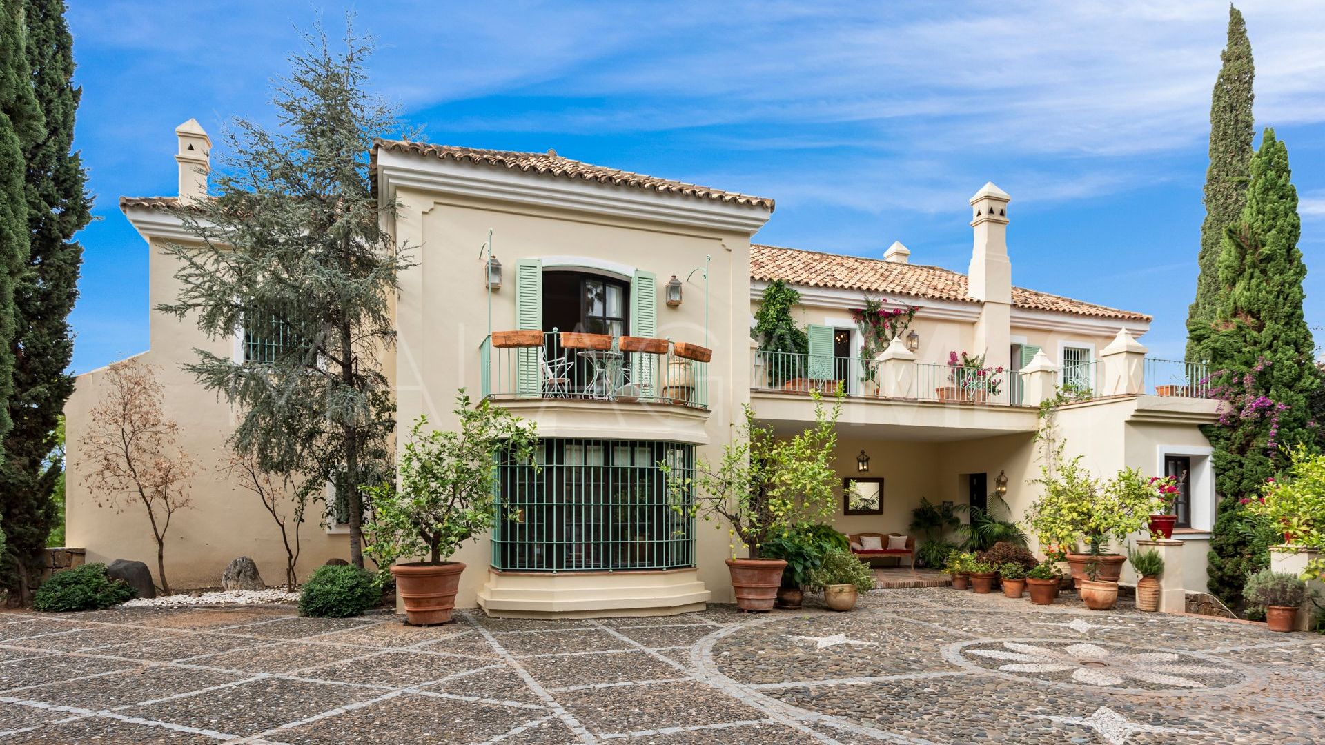 Villa for sale in Marbella Club Golf Resort