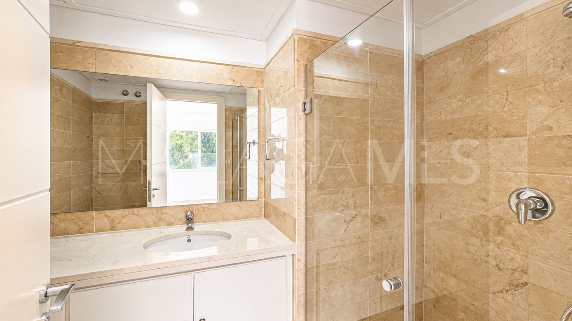 Se vende adosado in La Cala Golf Resort