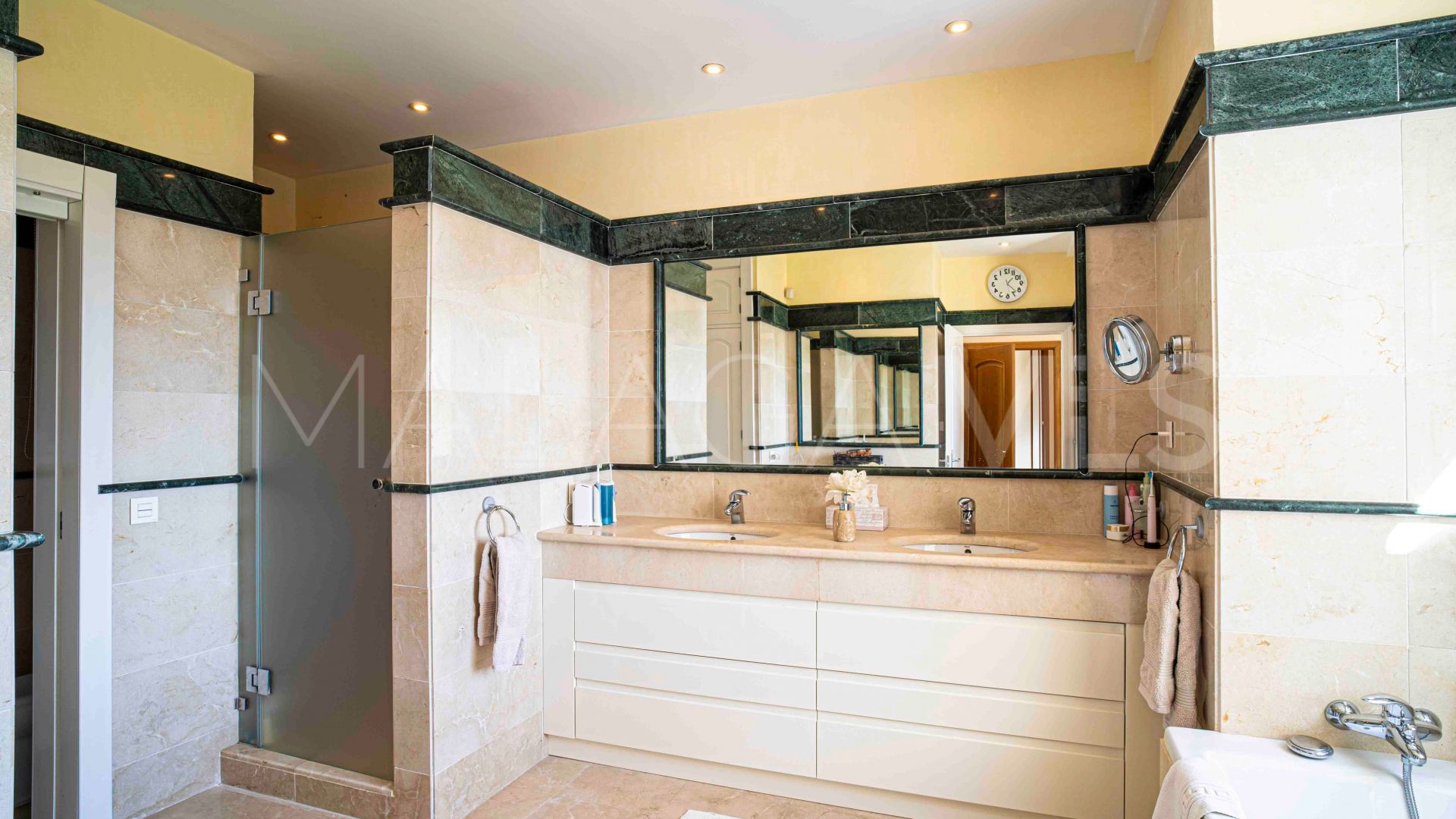 Villa for sale in La Cala Golf Resort