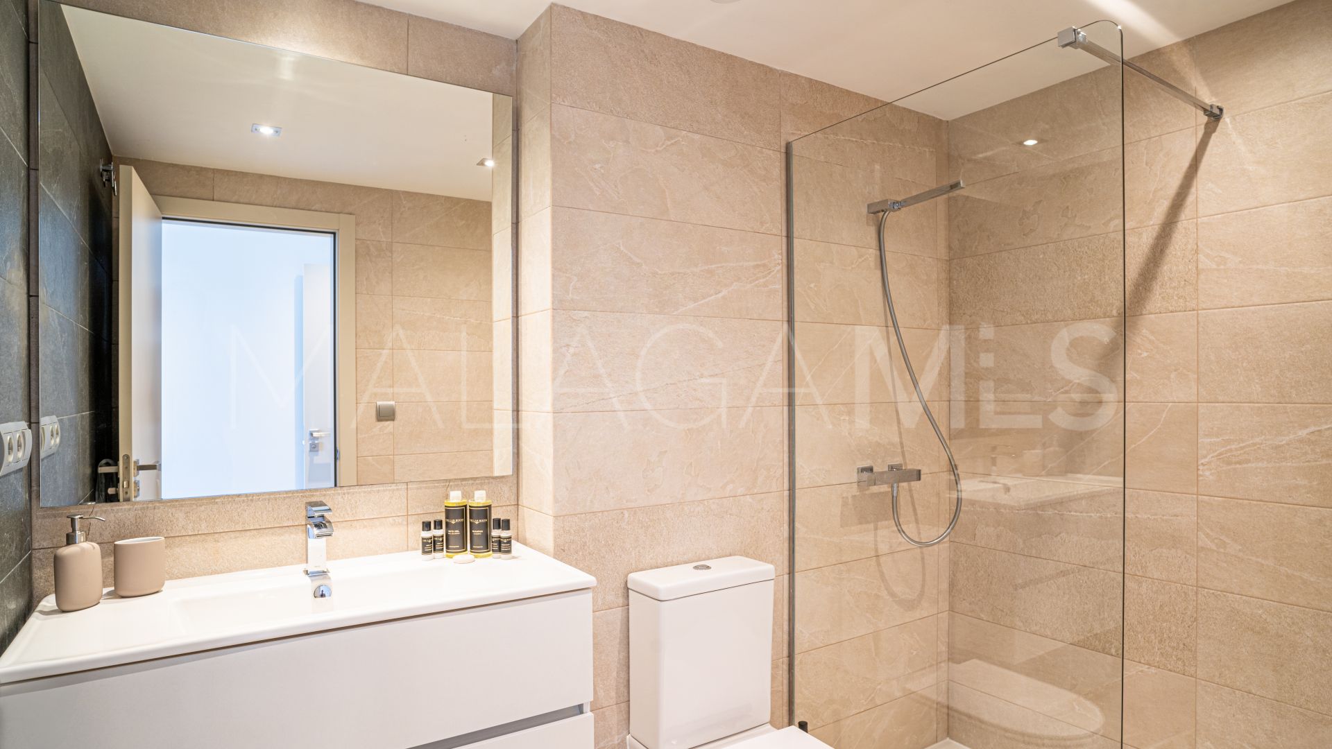 For sale apartment with 2 bedrooms in La Cala Golf Resort