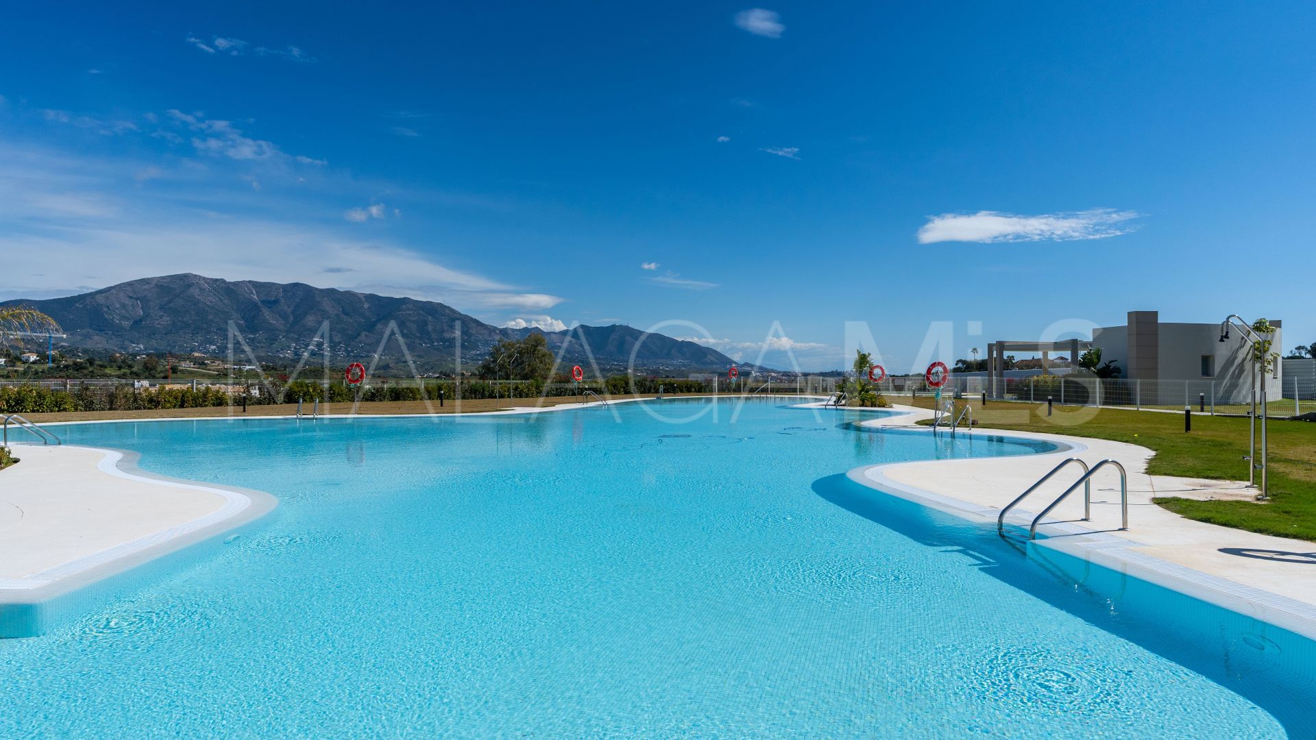 For sale apartment with 2 bedrooms in La Cala Golf Resort