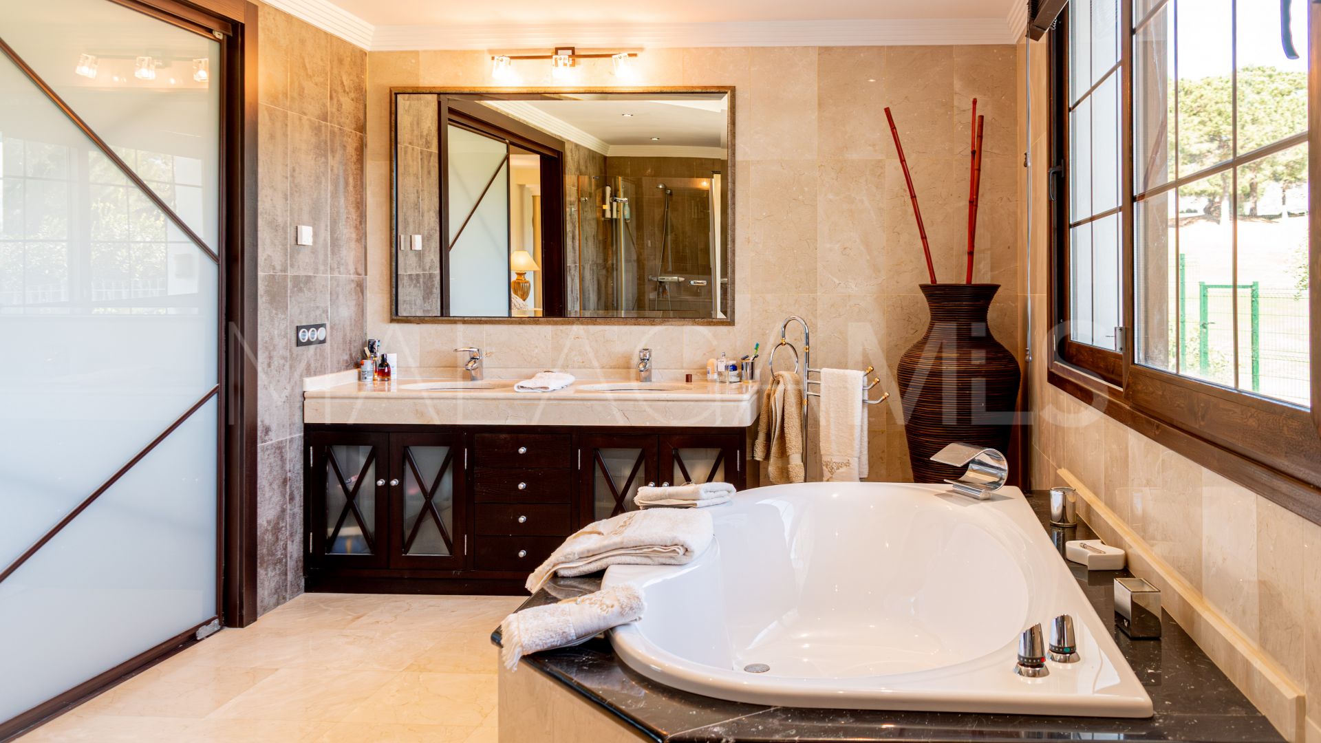 Villa for sale in La Cala Golf Resort