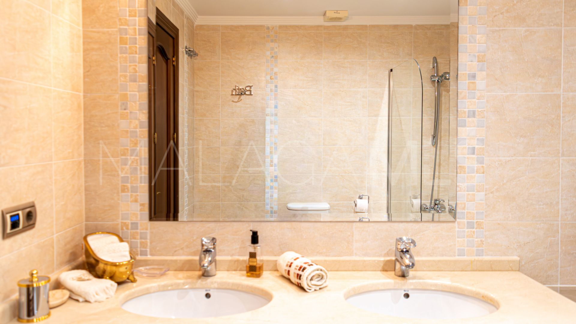 Villa for sale in La Cala Golf Resort