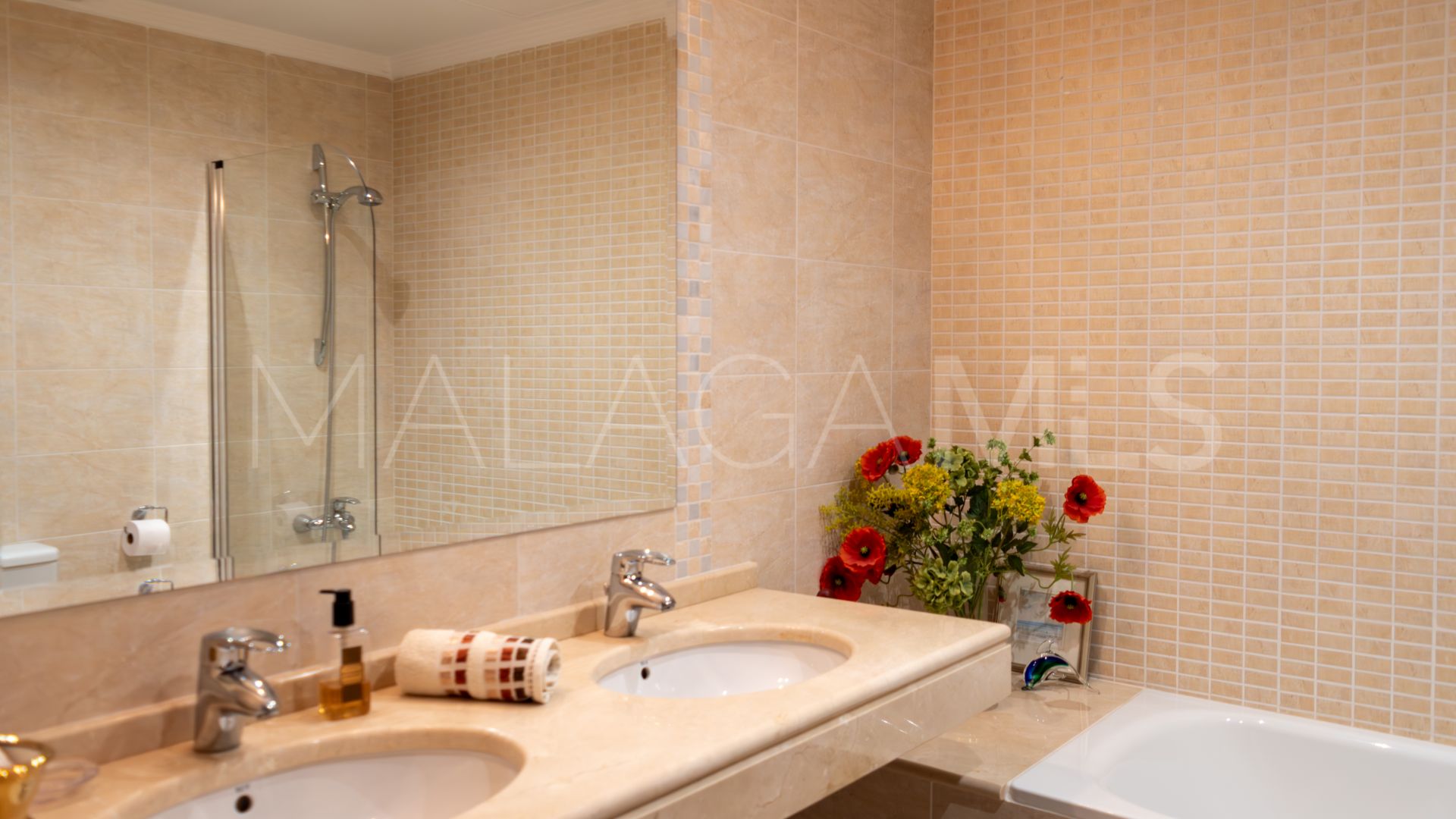 Villa for sale in La Cala Golf Resort