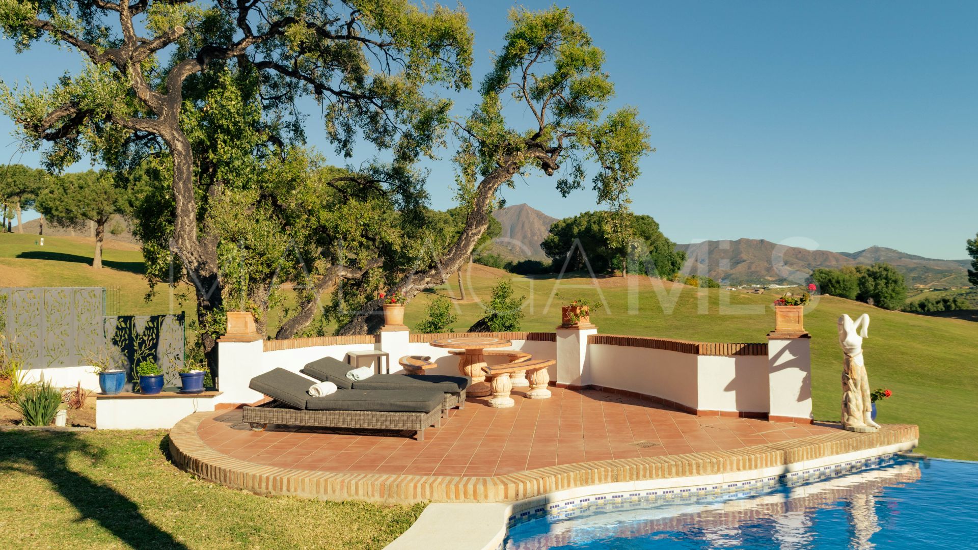 Villa for sale in La Cala Golf Resort