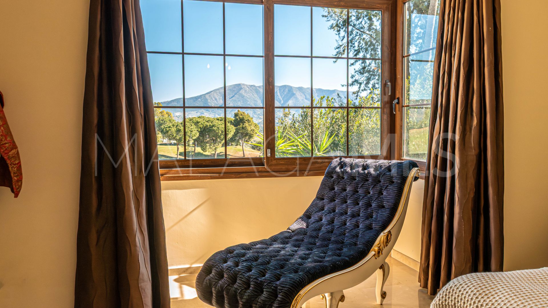 Villa for sale in La Cala Golf Resort