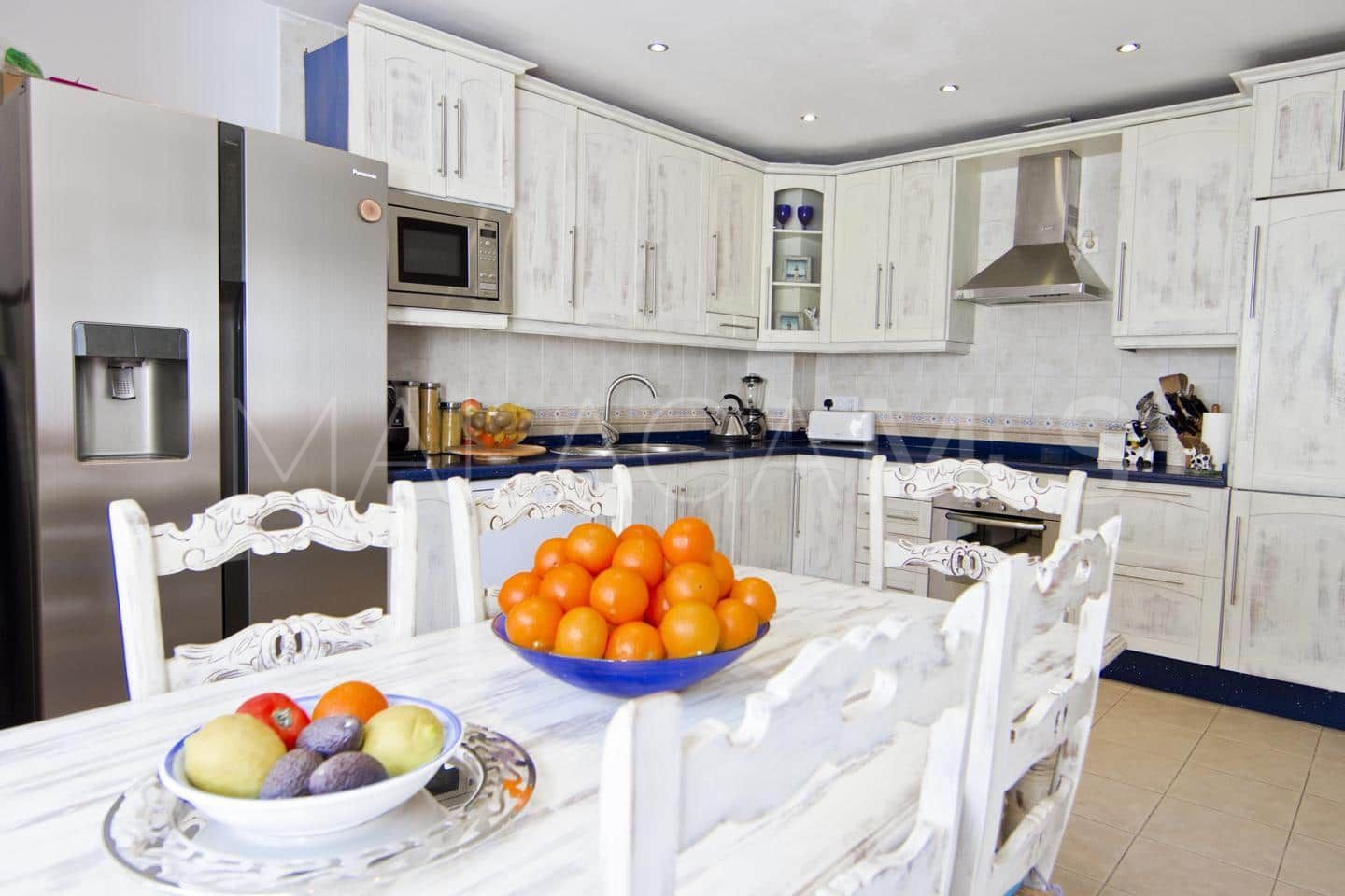 For sale town house with 5 bedrooms in San Pedro de Alcantara