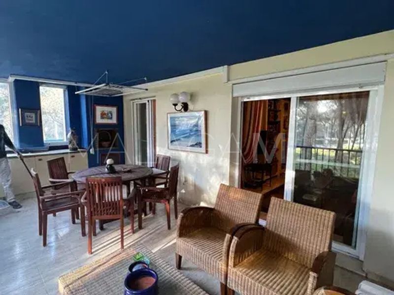 Sitio de Calahonda flat for sale