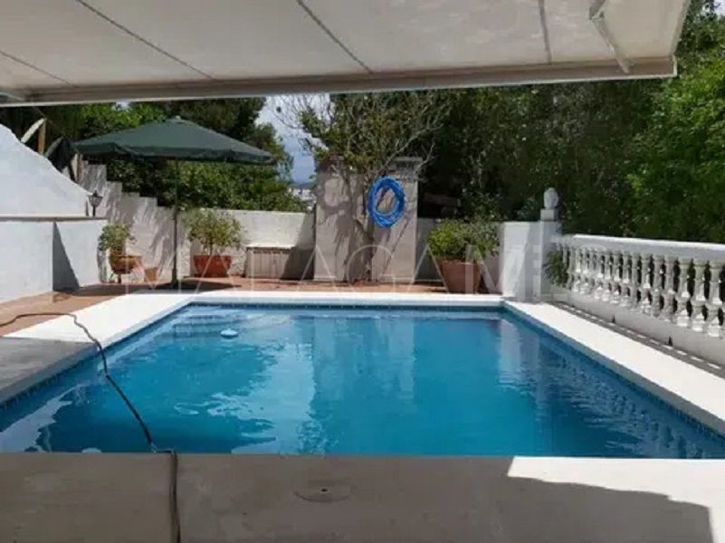 Los Claveles, casa a la venta de 2 bedrooms