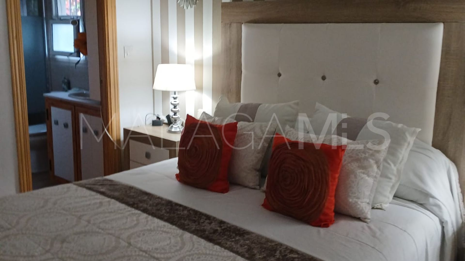 For sale Nueva Andalucia 3 bedrooms town house