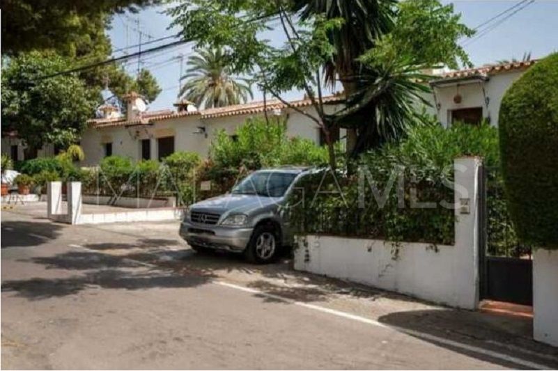For sale Nueva Andalucia 3 bedrooms town house