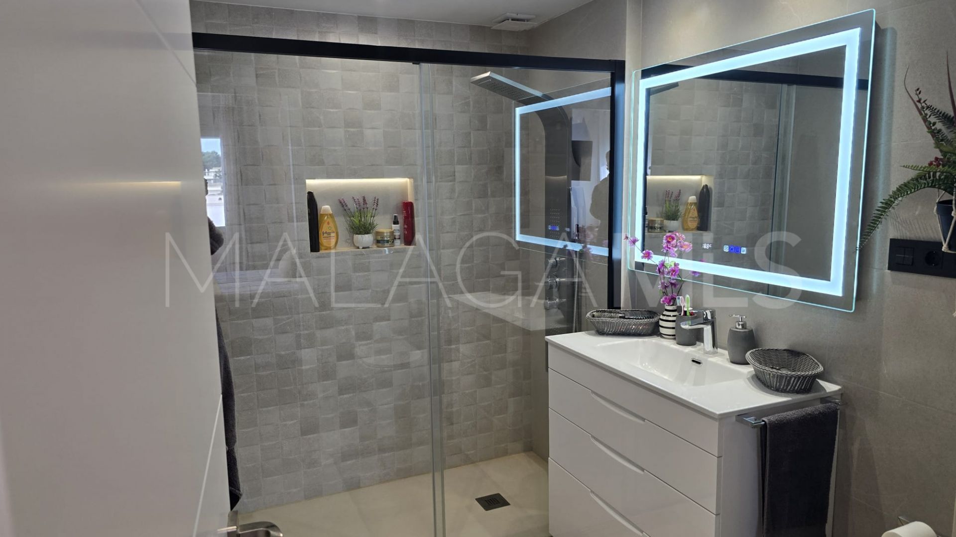 Altos del Rodeo, piso for sale de 2 bedrooms