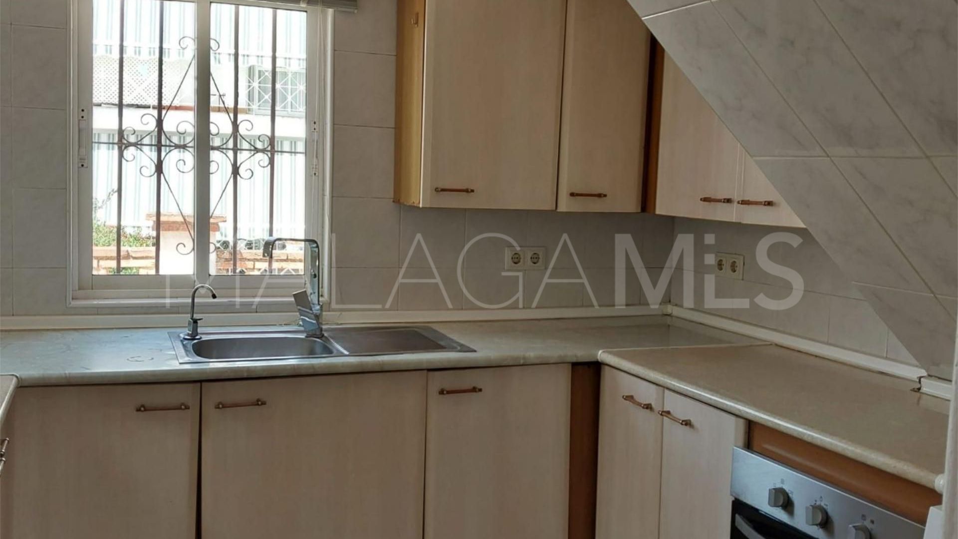 Maison jumelée for sale in Calypso