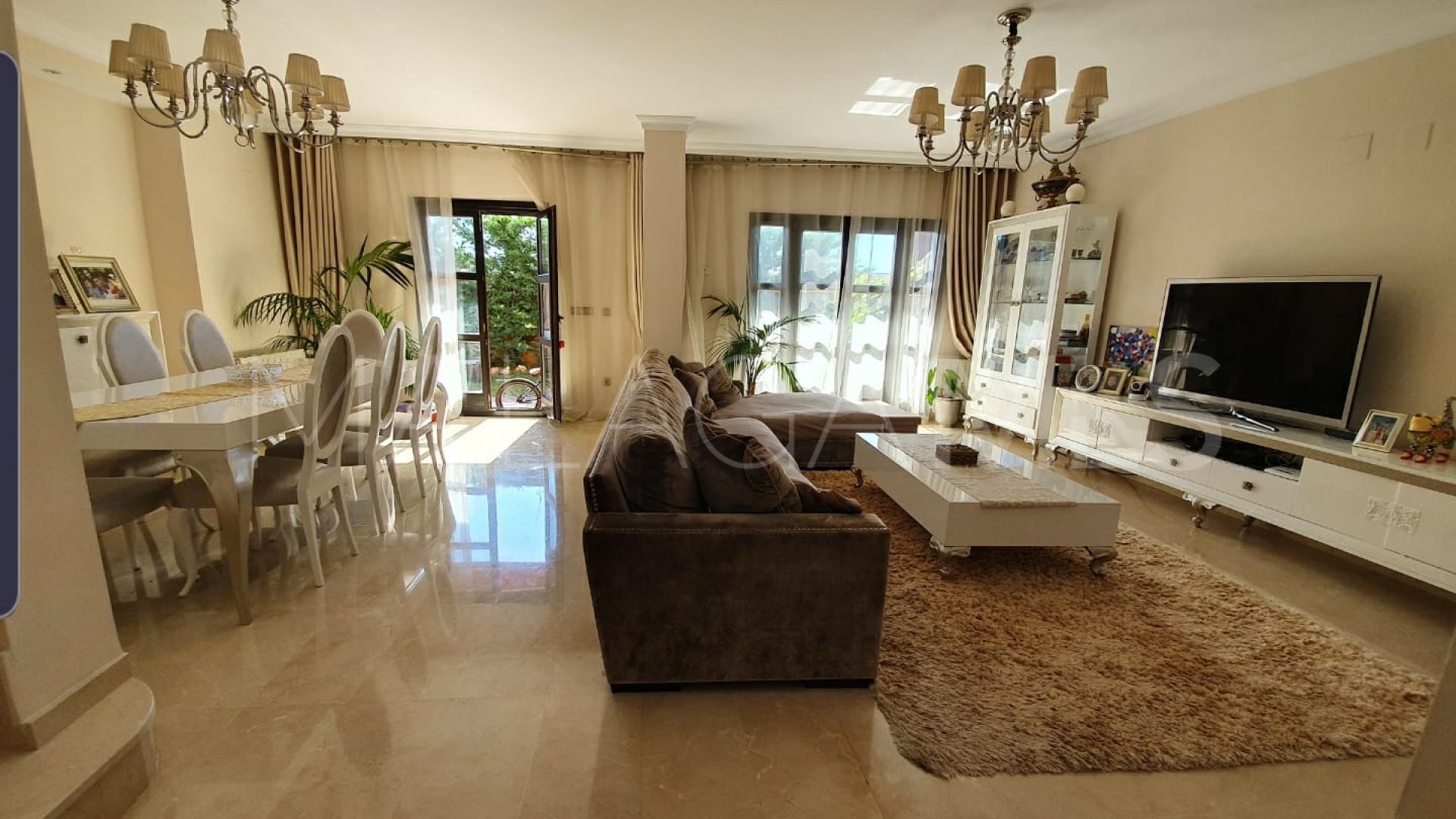 Maison de ville for sale in Guadalmina Alta