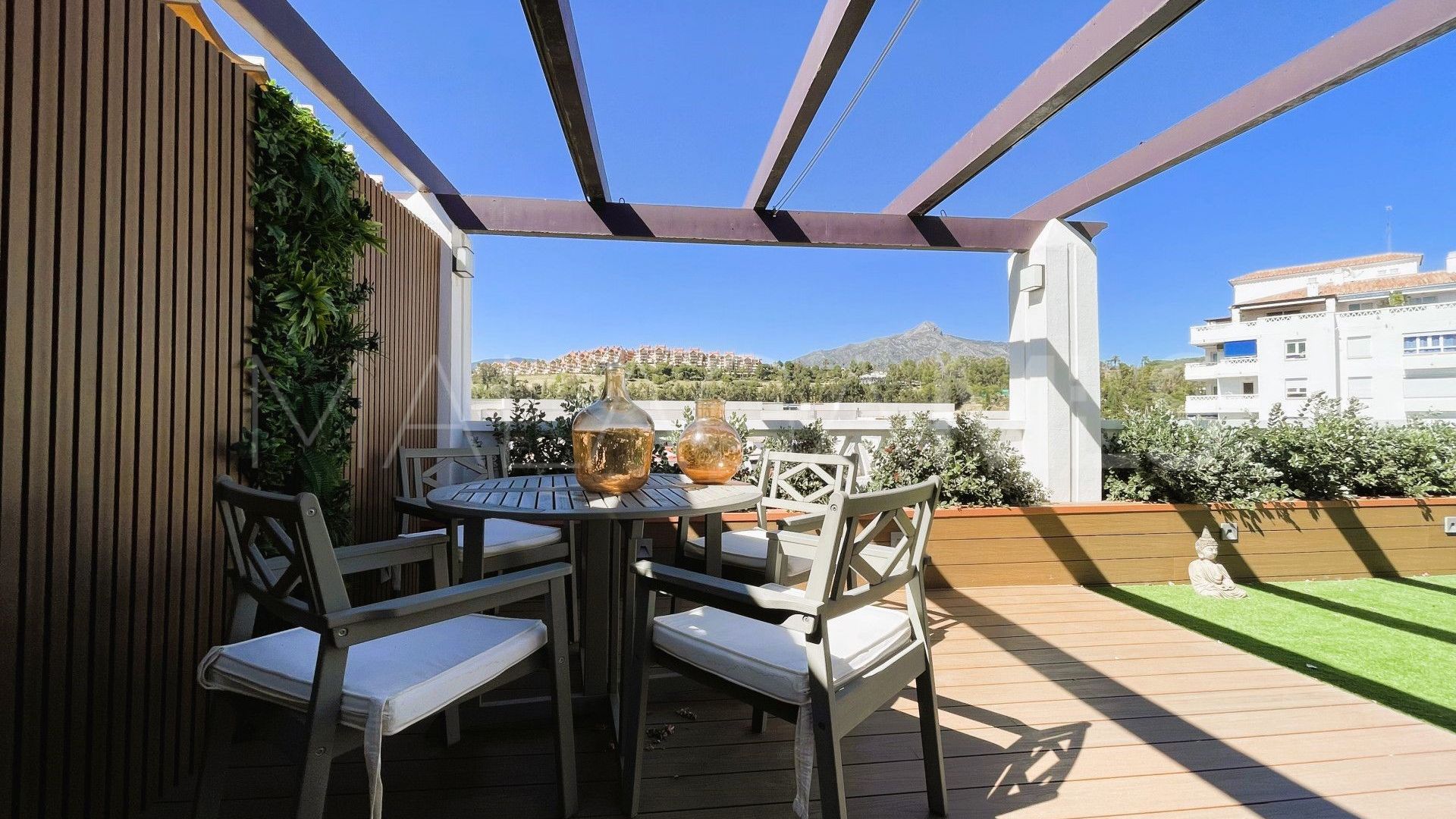 Appartement terrasse for sale in Nueva Andalucia