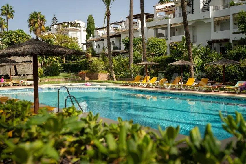 3 bedrooms ground floor apartment for sale in Cortijo Blanco