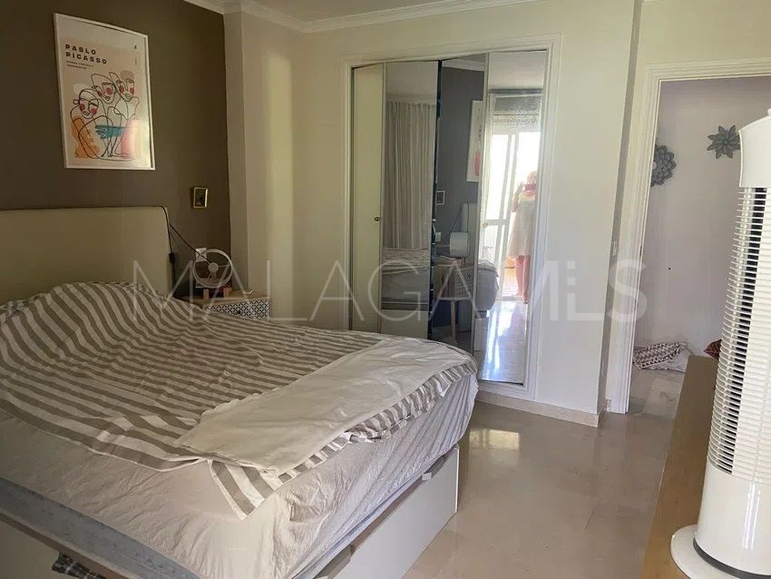 For sale ground floor apartment in Calahonda