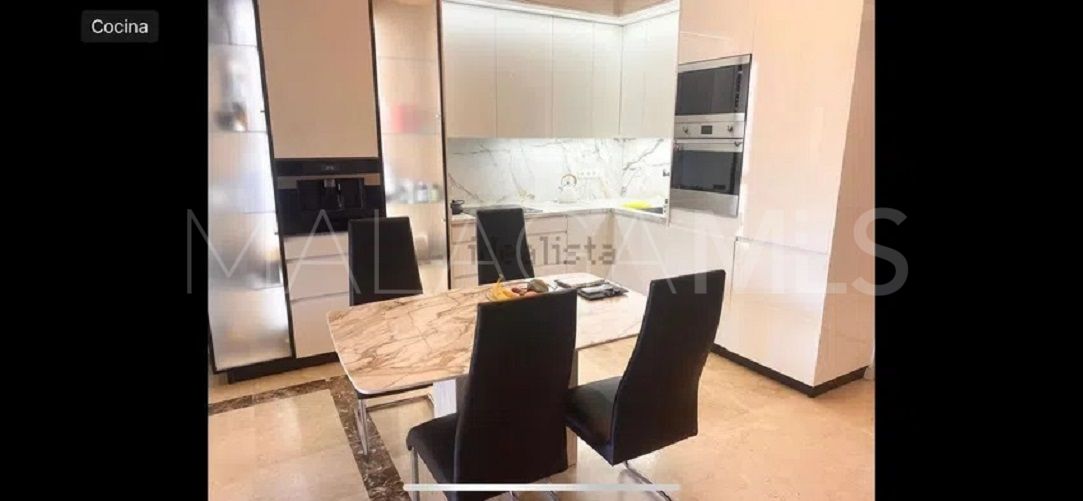Flat for sale in Las Brisas