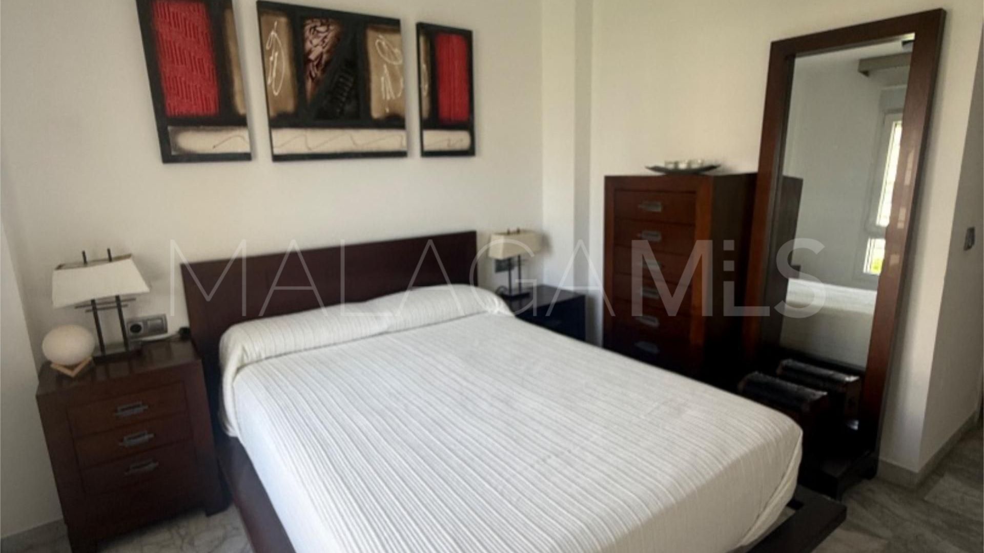 Flat for sale in Nueva Andalucia