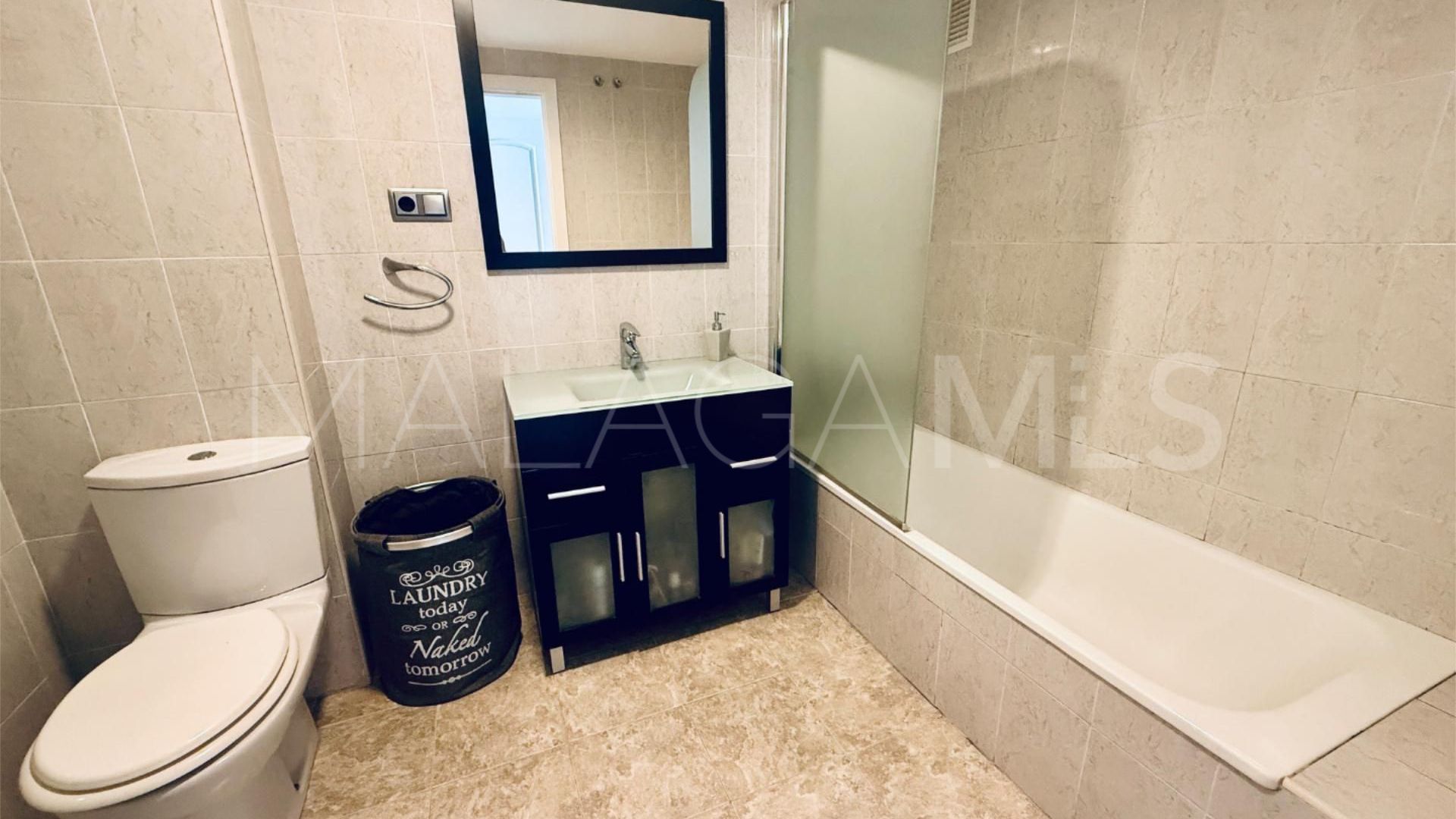 Flat for sale in Nueva Andalucia