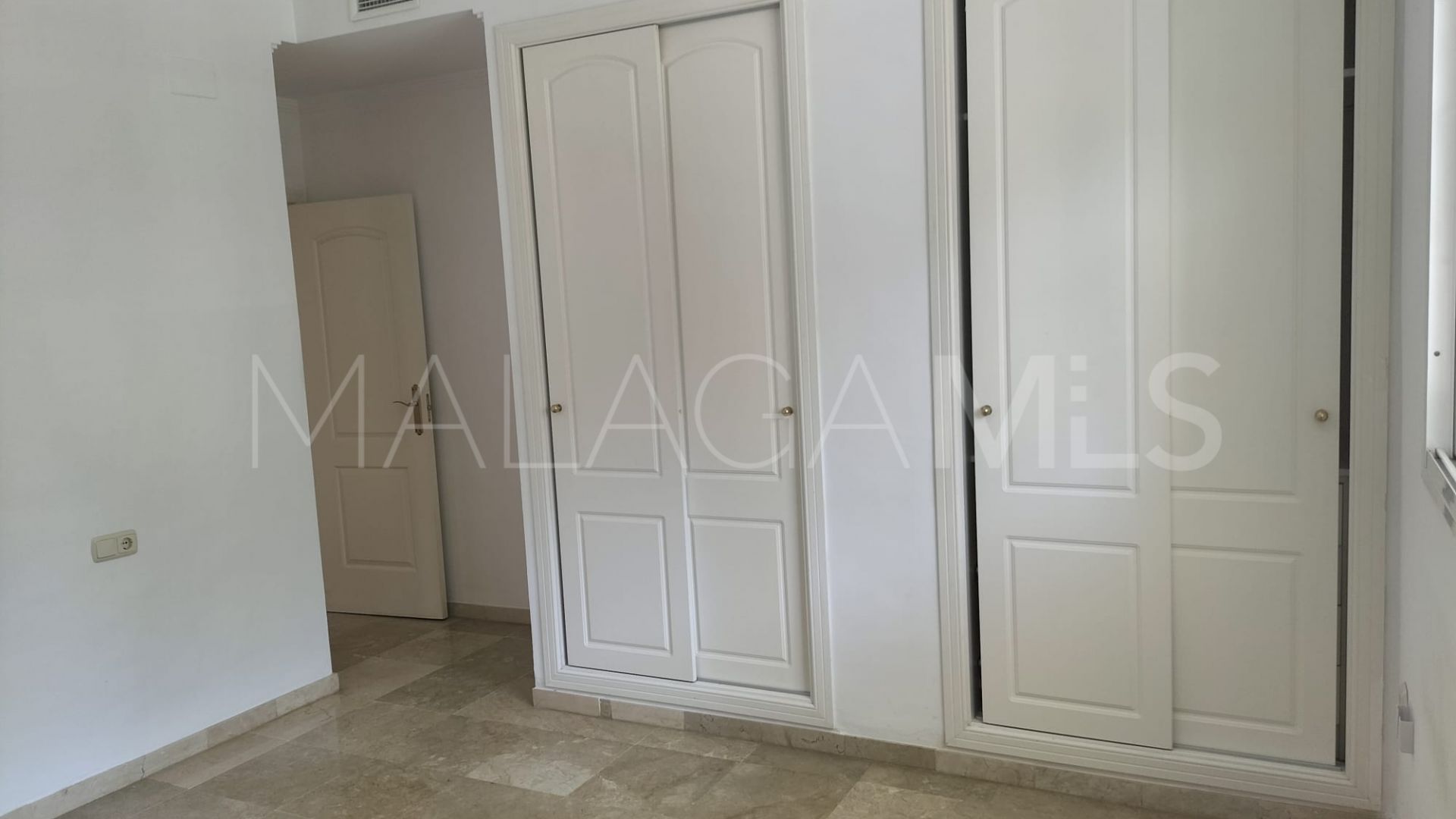 Buy apartamento in Nueva Andalucia de 2 bedrooms