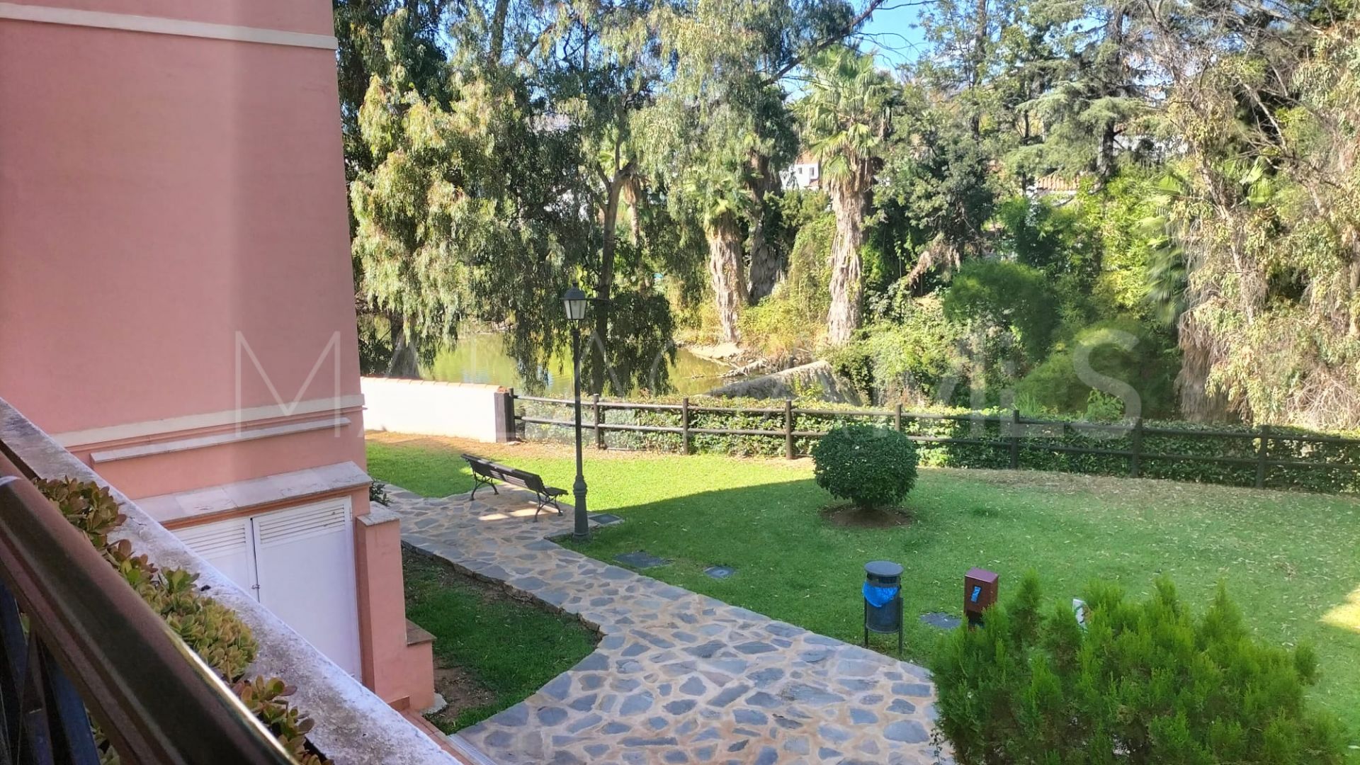 Buy apartamento in Nueva Andalucia de 2 bedrooms