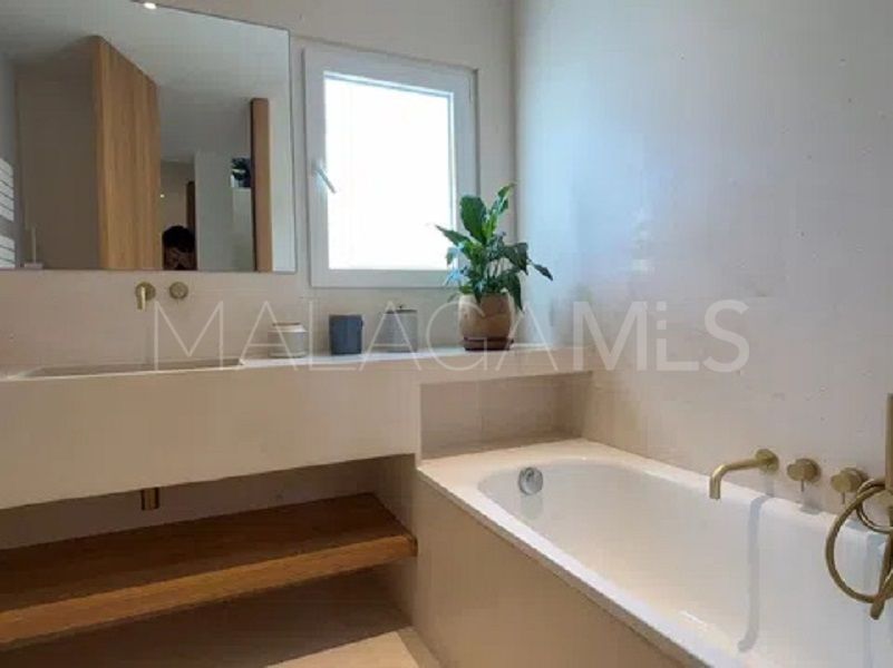 Adosado with 4 bedrooms a la venta in Guadalmina Alta