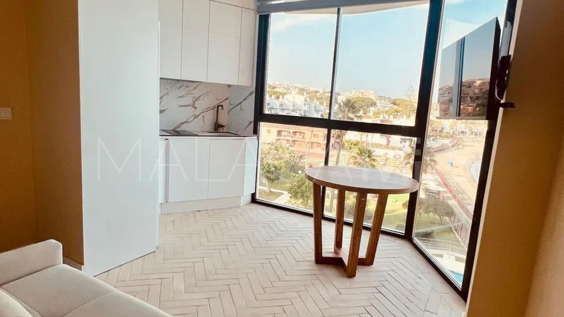 Studio for sale in Sitio de Calahonda