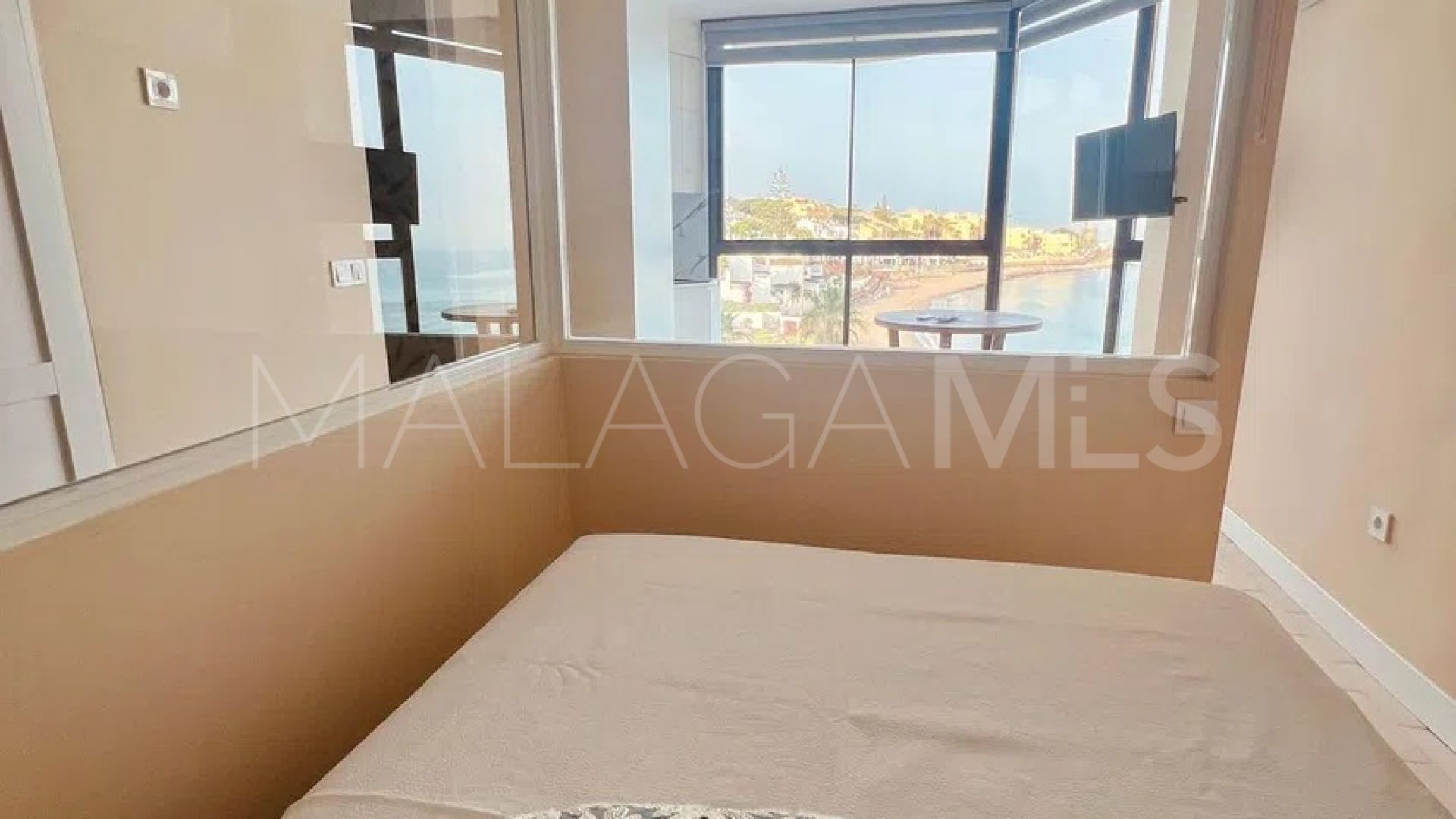 Studio for sale in Sitio de Calahonda