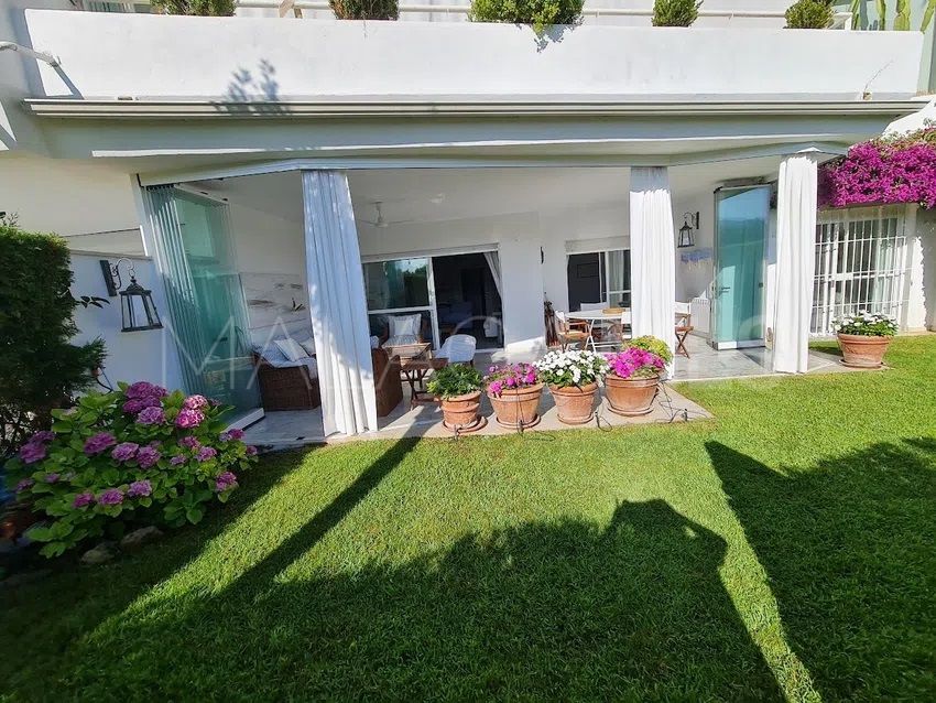 Ground floor apartment for sale in Guadalmina Baja