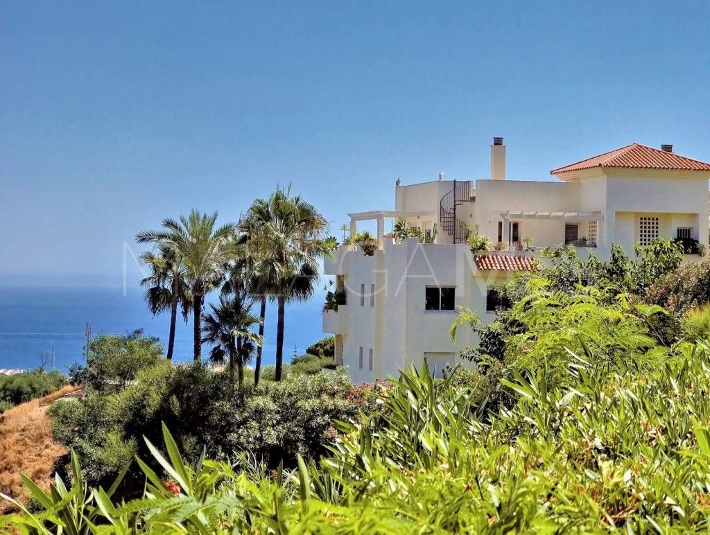 Calahonda 2 bedrooms flat for sale