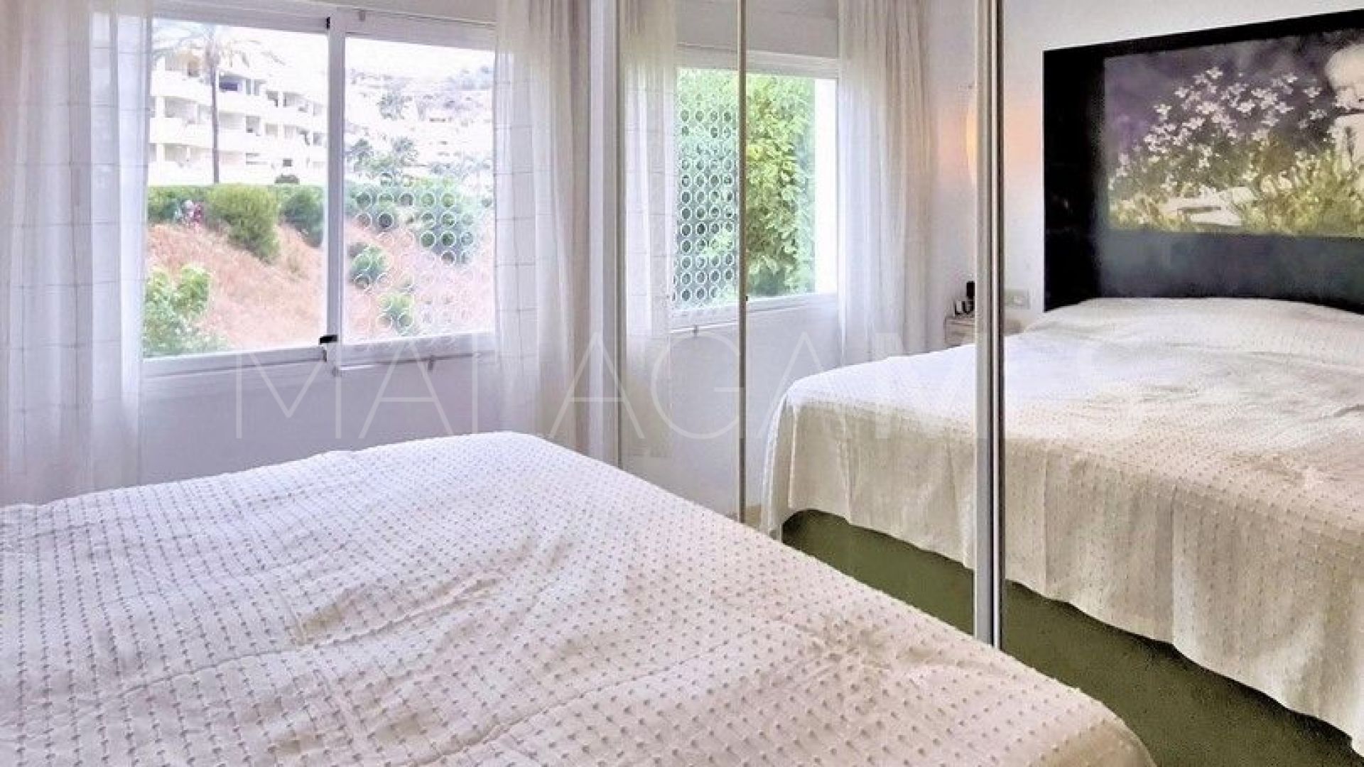 Calahonda 2 bedrooms flat for sale