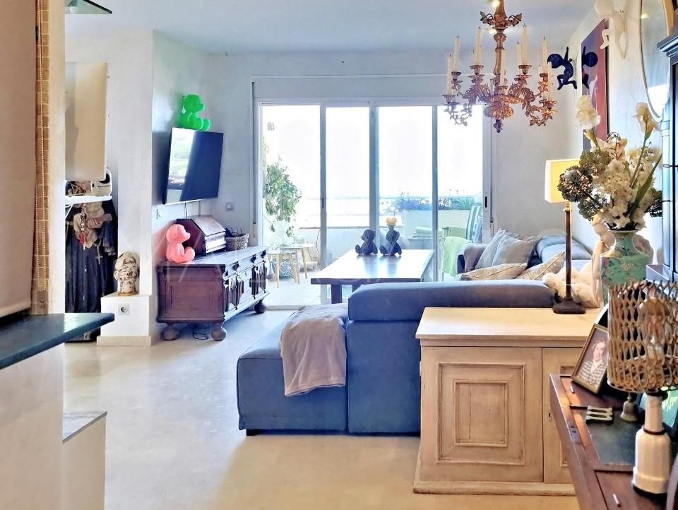 Calahonda 2 bedrooms flat for sale
