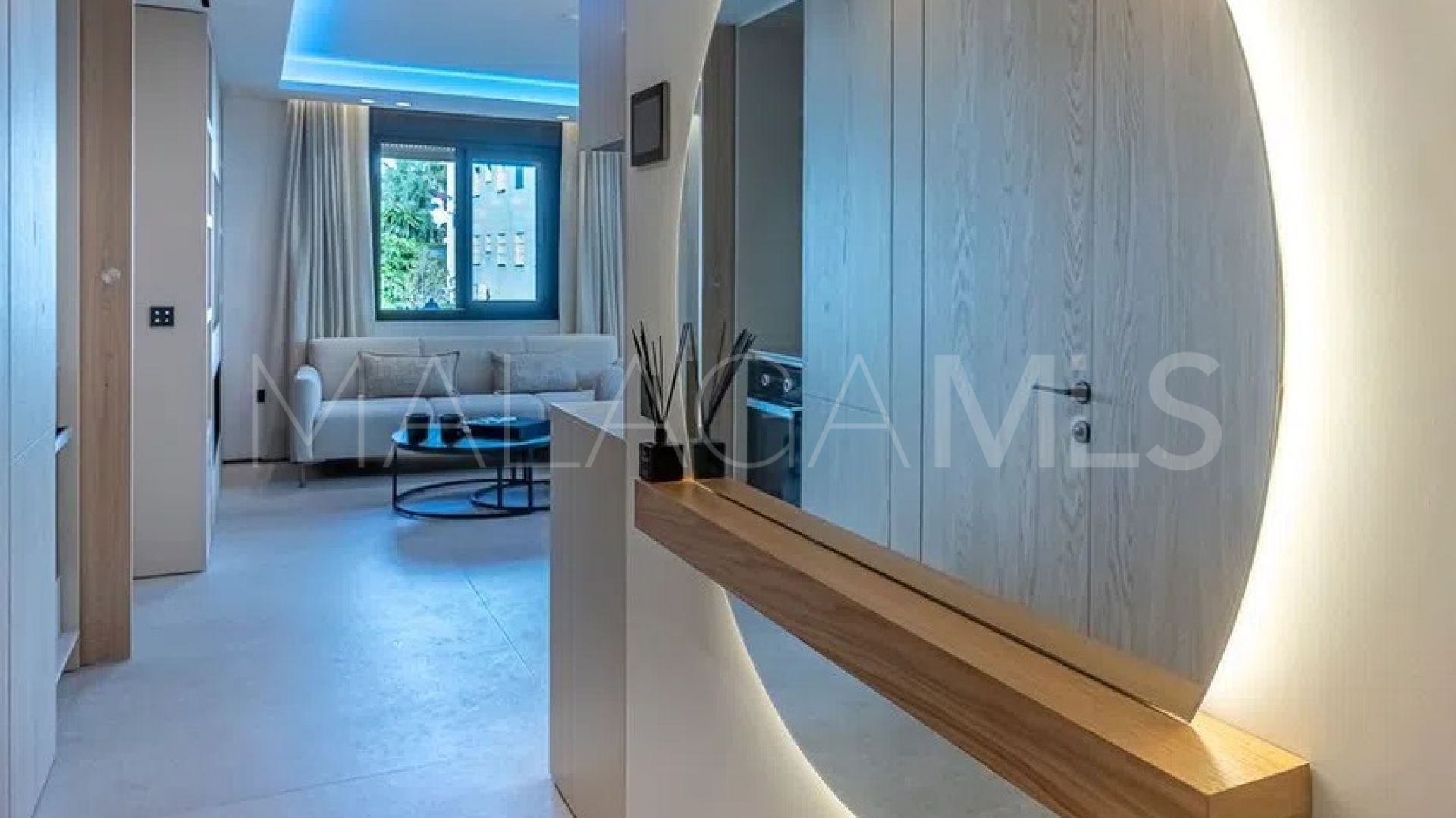 Marbella - Puerto Banus, apartamento a la venta de 2 bedrooms